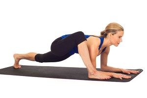 posturas de yoga que te ayudarán a aumentar tu energía lagartija